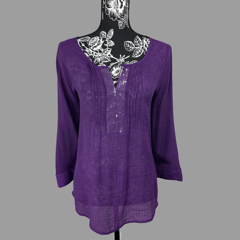 Women’s XL Lightweight 3/4 Sleeve Blouse with Sequins Embellished Open V-Neck